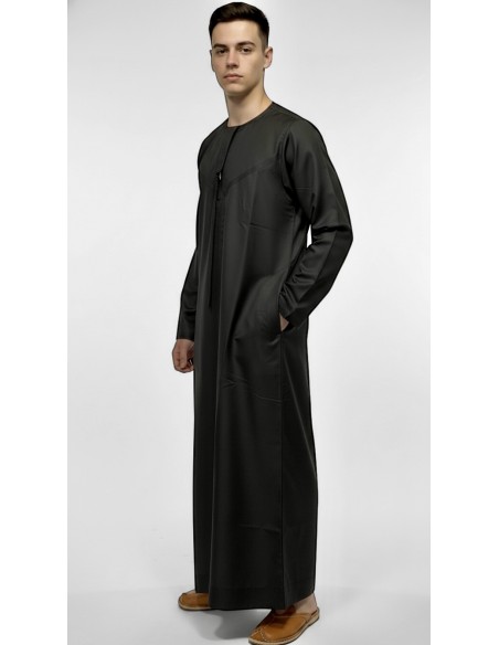 Qamis Homme noir Dubai – Thobe Islamique Élégant pour Prière, Ramadan, Eid, Omra & Hajj - 2