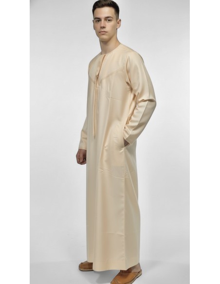 Qamis Homme beige Dubai – Thobe Islamique Élégant pour Prière, Ramadan, Eid, Omra & Hajj - 1