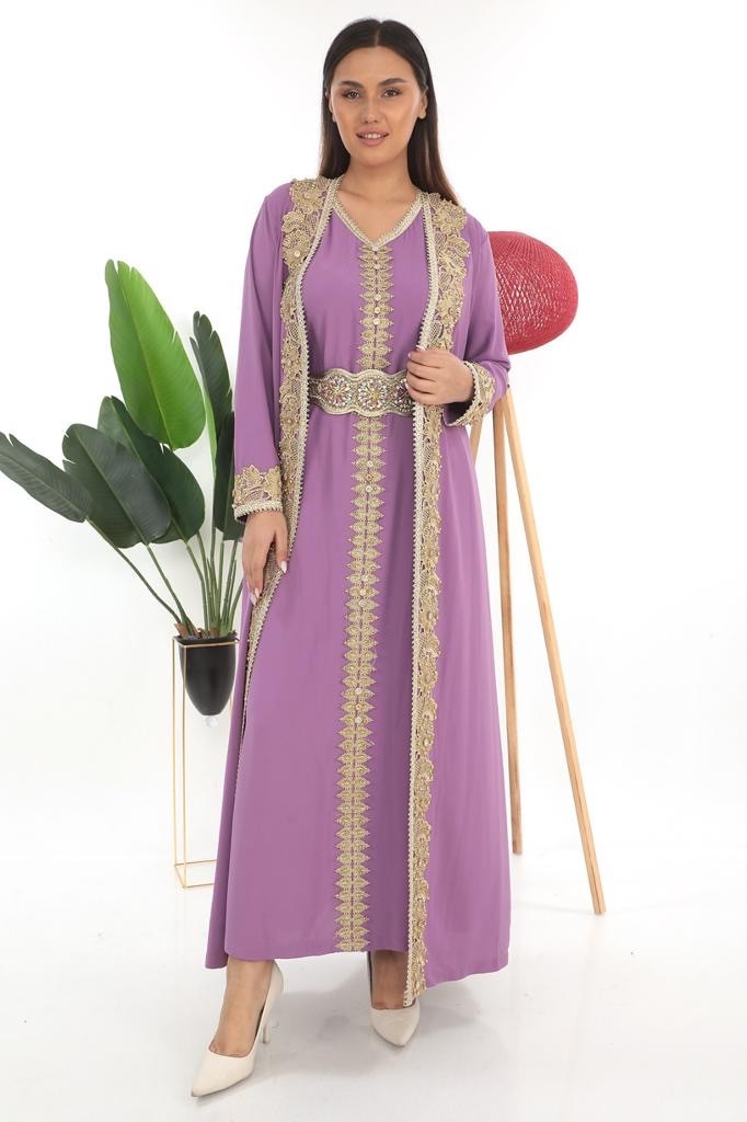 Caftan grande taille Takchita Robe oriental Parme OC23 Caftan Robe