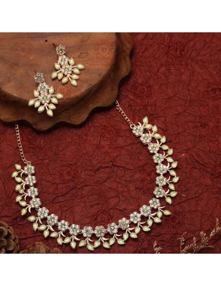 SET Bijoux collier flower dore vert clair  - 1