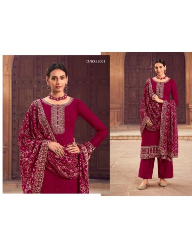 Ensemble Salwar Kameez Cerise avec Broderies Argentées et Dupatta Élégante  - 3