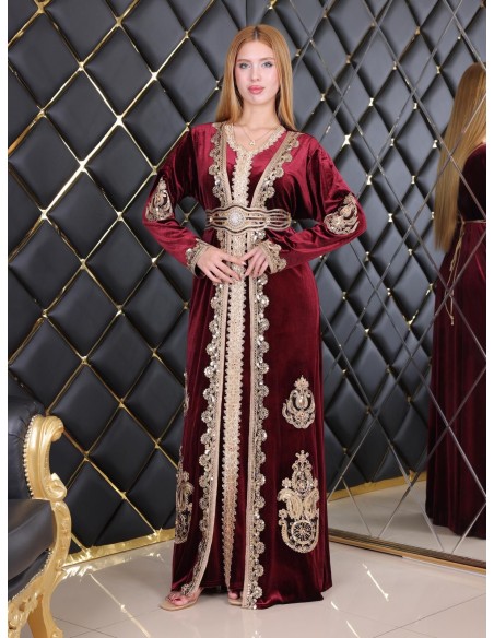 Caftan en Velours Bordeaux avec Broderies bronze dorées - chic à Petit Prix  - 6