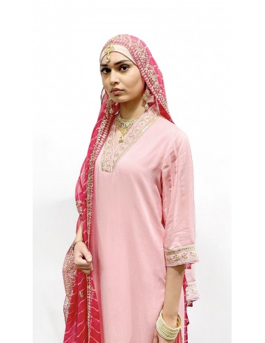 Salwar Kameez rose pastel avec dupatta brodée fuchsia  - 2