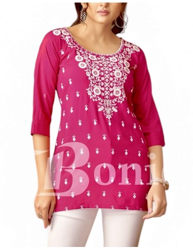 Kurti rose avec Broderie Florale Élégante  - 1