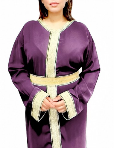 robe Caftan violet avec liseré brodé Dorées  - 2