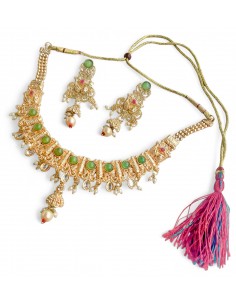 Parure de Bijoux Traditionnels Dorés avec Pierres Vertes et Perles – Collier et Boucles d’Oreilles Style Maharani  - 1