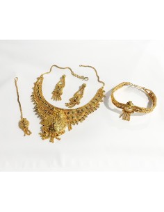 Parure bijoux enfant/ado dorée 4 pièces – Collier, Boucles, Bracelet, et Tikka  - 1