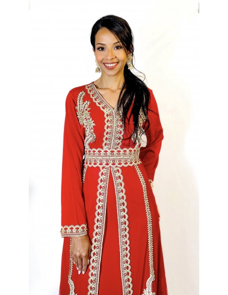 Caftan Robe orientale Rouge avec Broderies Dorées - Élégance  - 2