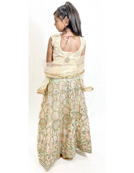 Lehenga Enfant Fille Style Bollywood – Du 4 au 14 ans – Neeta Blanc  - 4