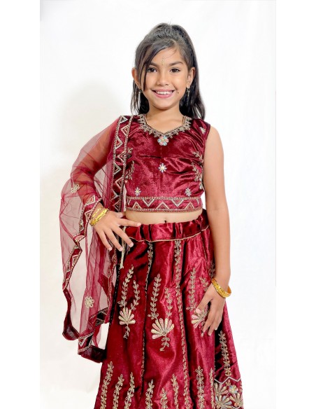 Ensemble Lehenga choli Enfant Bollywood – Rekha Bordeaux  - 3