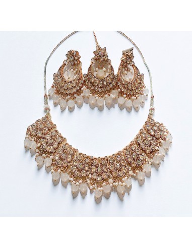 Parure de Bijoux Dorés avec Perles blanches– Collier, Boucles d'Oreilles et Chaîne de Front  - 2