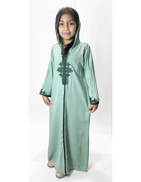 Djellaba fille élégante à capuche vert – Broderies traditionnelles  - 1