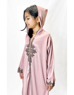 Djellaba fille élégante à capuche rose – Broderies traditionnelles  - 1 2