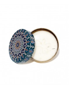 boite en métal motifs indien vert avec savon parfumé blanc  - 1 2