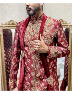 Sherwani Homme Mariage Luxe Bordeaux/Brodé Or – Tenue Indienne Traditionnelle & Costume Oriental Cérémonie  - 1 2