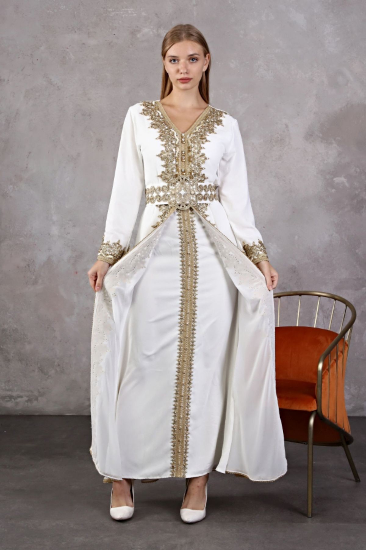 Caftan marocain Blanc Dore robe oriental Chic moderne AOUT22 Caftan...